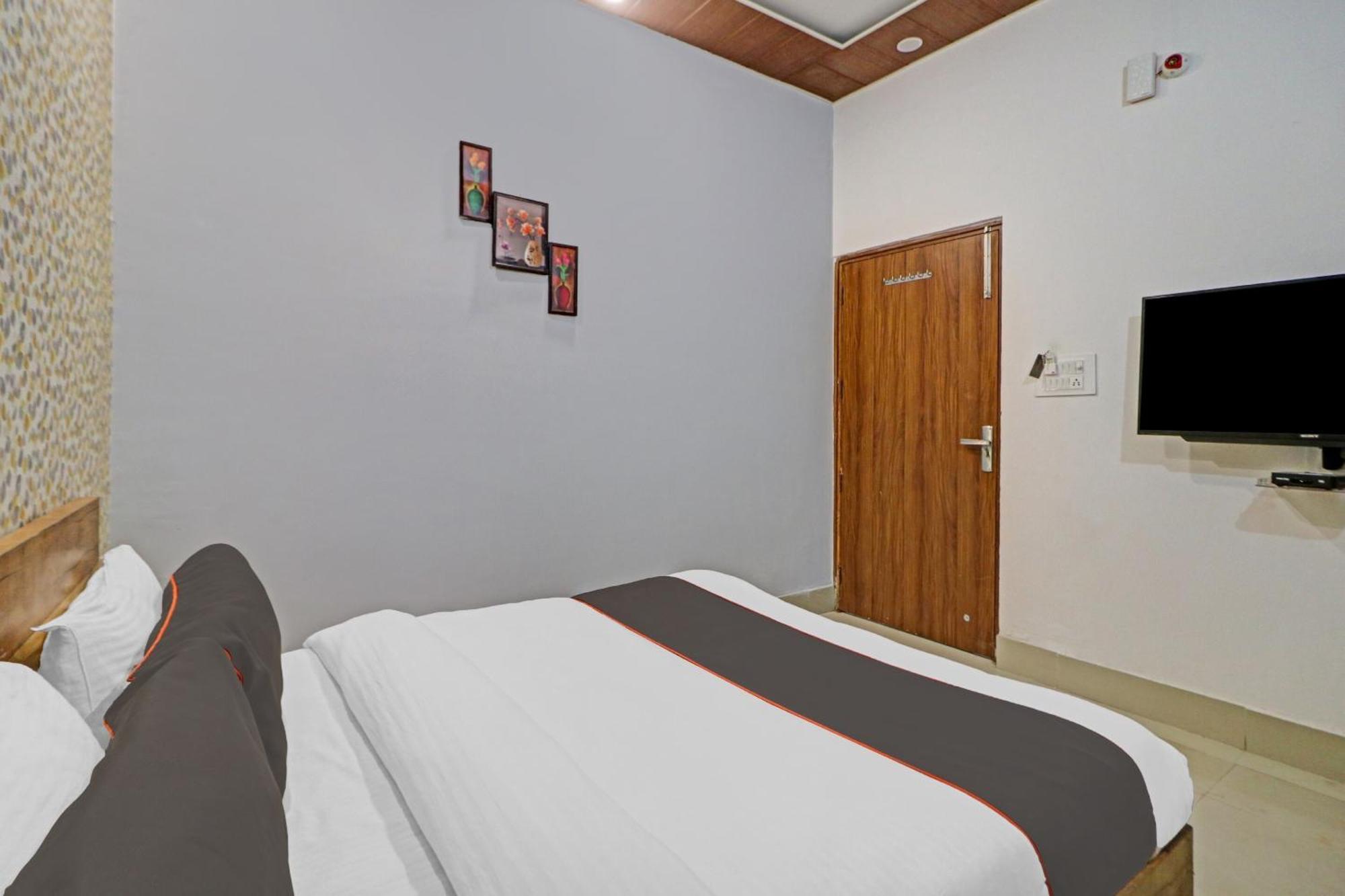 Hotel O Star Ki New Delhi Exterior photo